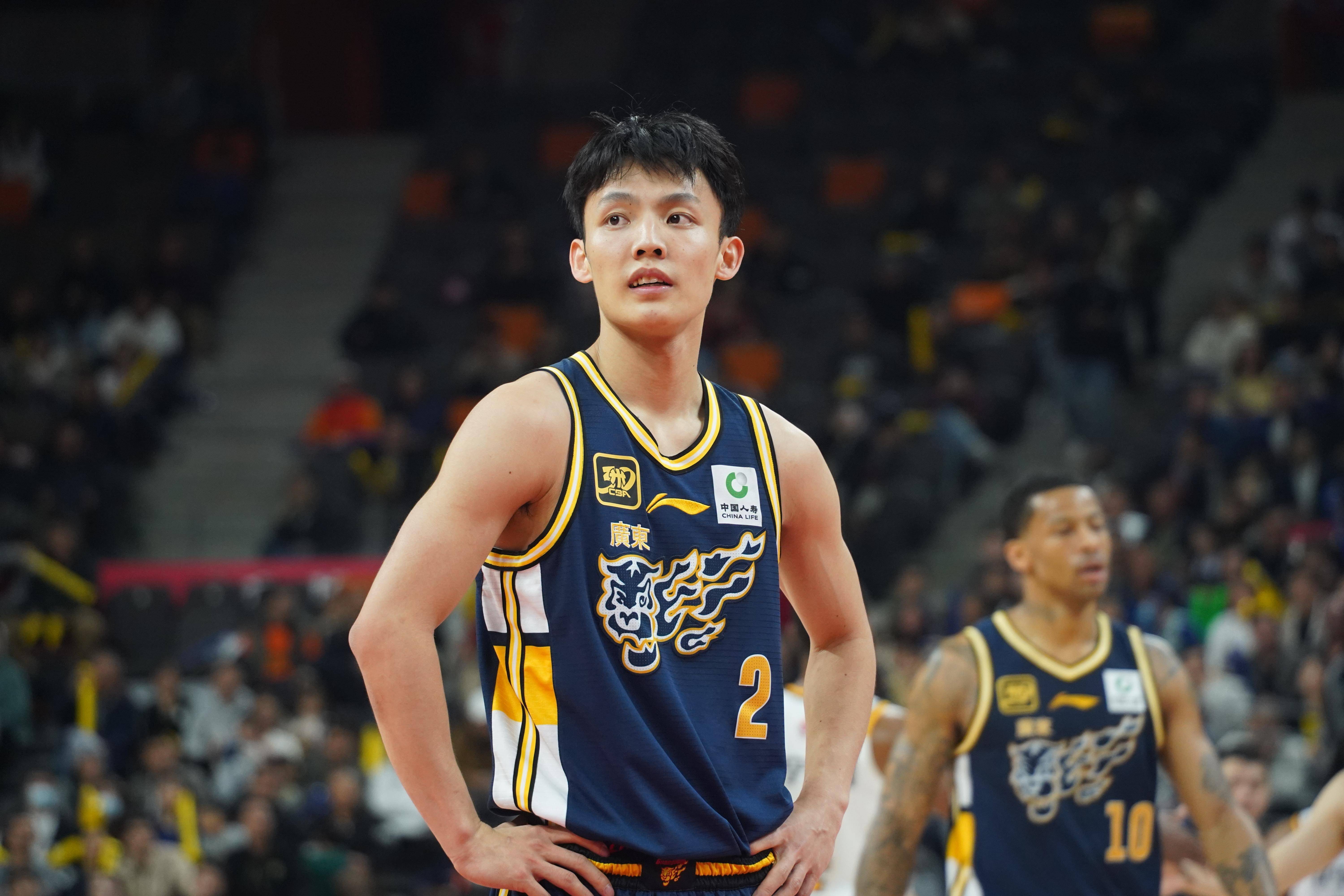 包含窗口期CBA季后赛焦点战，广东宏远队长鼓劲，赛场秩序良好，球队文化再被提及的词条