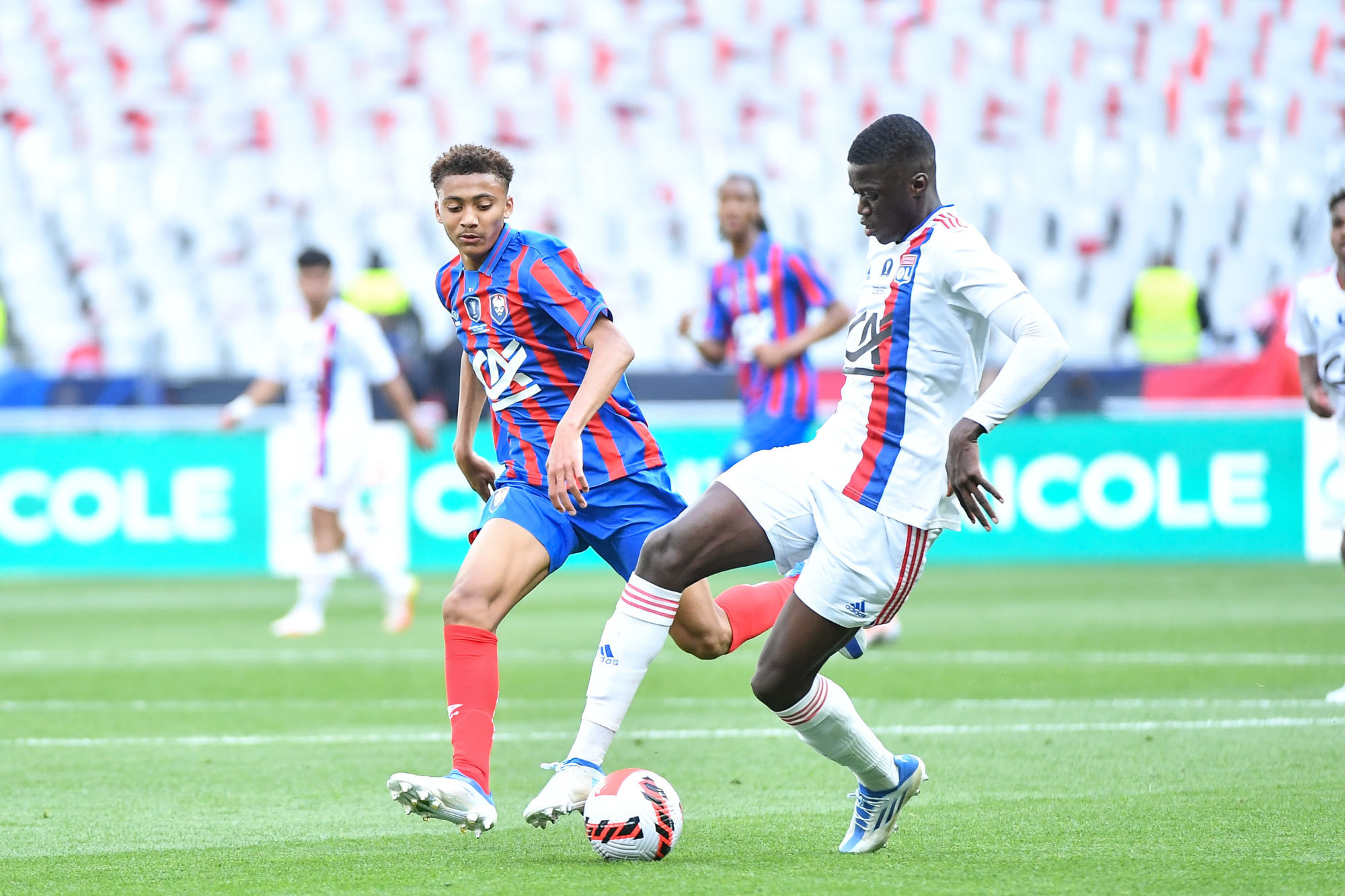 清晨体能课后，纽卡斯尔内部沟通备战全明星赛，目标明确，球探报告显示潜力的简单介绍