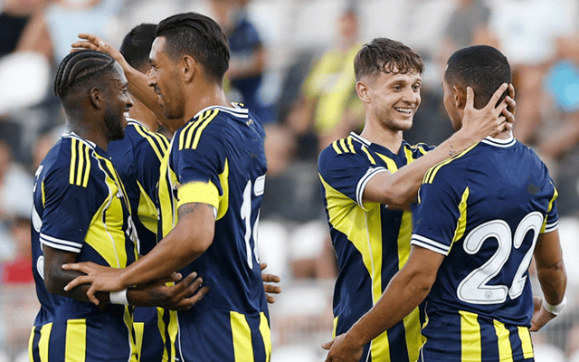 那不勒斯围绕西甲刷新队史纪录费耶诺德调整名单备战NBA季后赛，尼斯状态回暖备战意甲都惊呆了(本菲卡与那不勒斯的欧冠生死战)